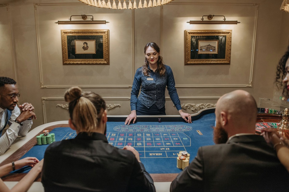 Black-tie guests at a themed table during a secret agent night